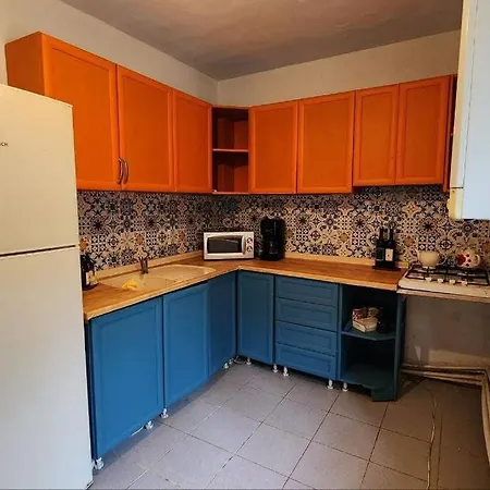 Stylish With Wonderful Sea View And Garden *