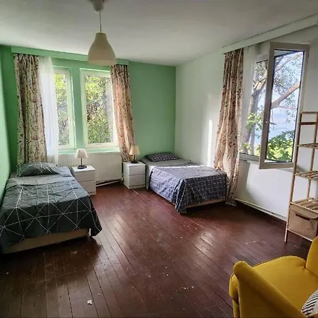 Stylish With Wonderful Sea View And Garden דירה